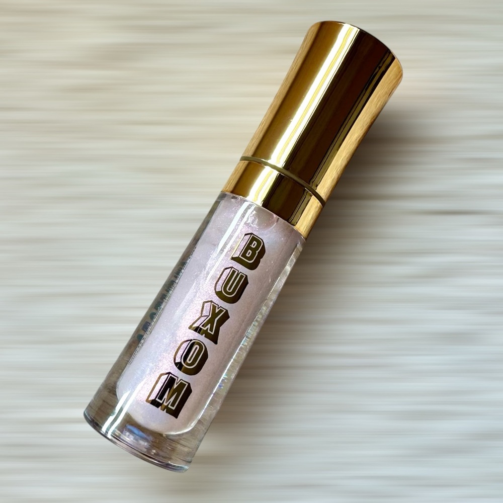 Buxom Full-On Plumping Lip Polish EMMA  02 Clear Opal Iridescent  Lipgloss Gloss